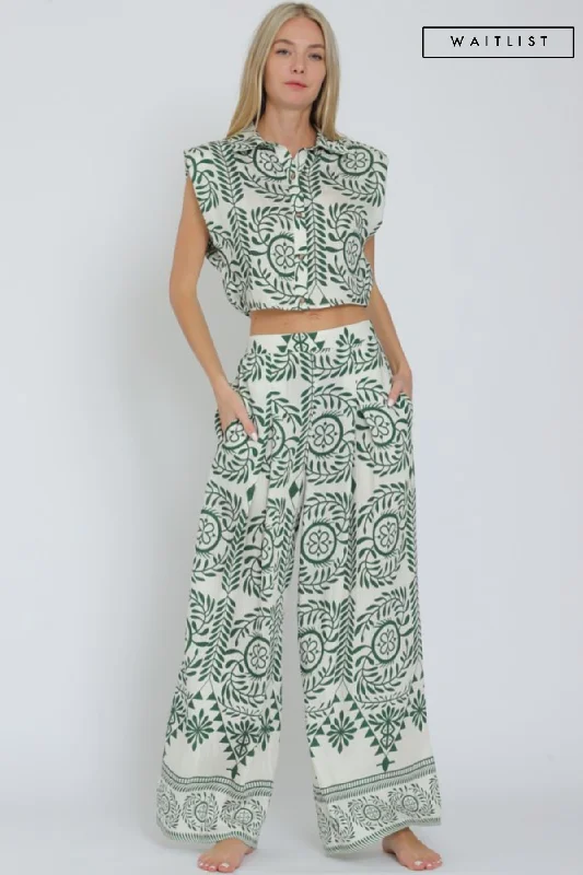 Waitlist 2/10 ♥ Jaclyn Sleeveless Shoulder Pad Printed Top And Wide Leg Pants Set Green