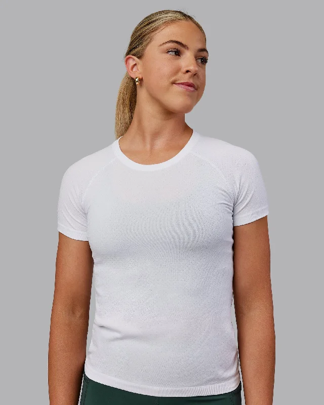 AeroFLX+ Seamless Tee - White/White