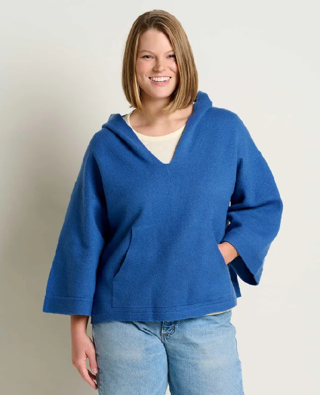 Women's Heartfelt Poncho