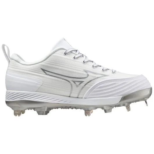 Women's Sweep 6 Low Softball Cleat - White