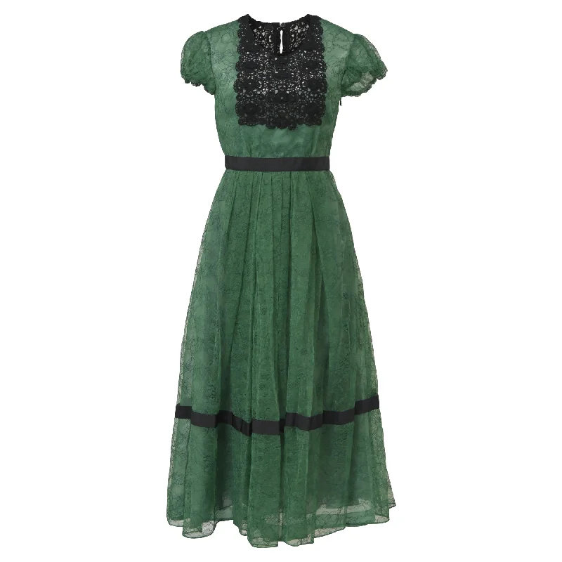 Burberry Prorsum Lace Midi Dress in Green Polyamide