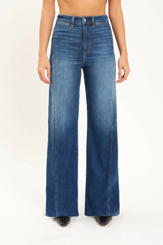 Far Out Seam Wide Leg Jean In Waterfall